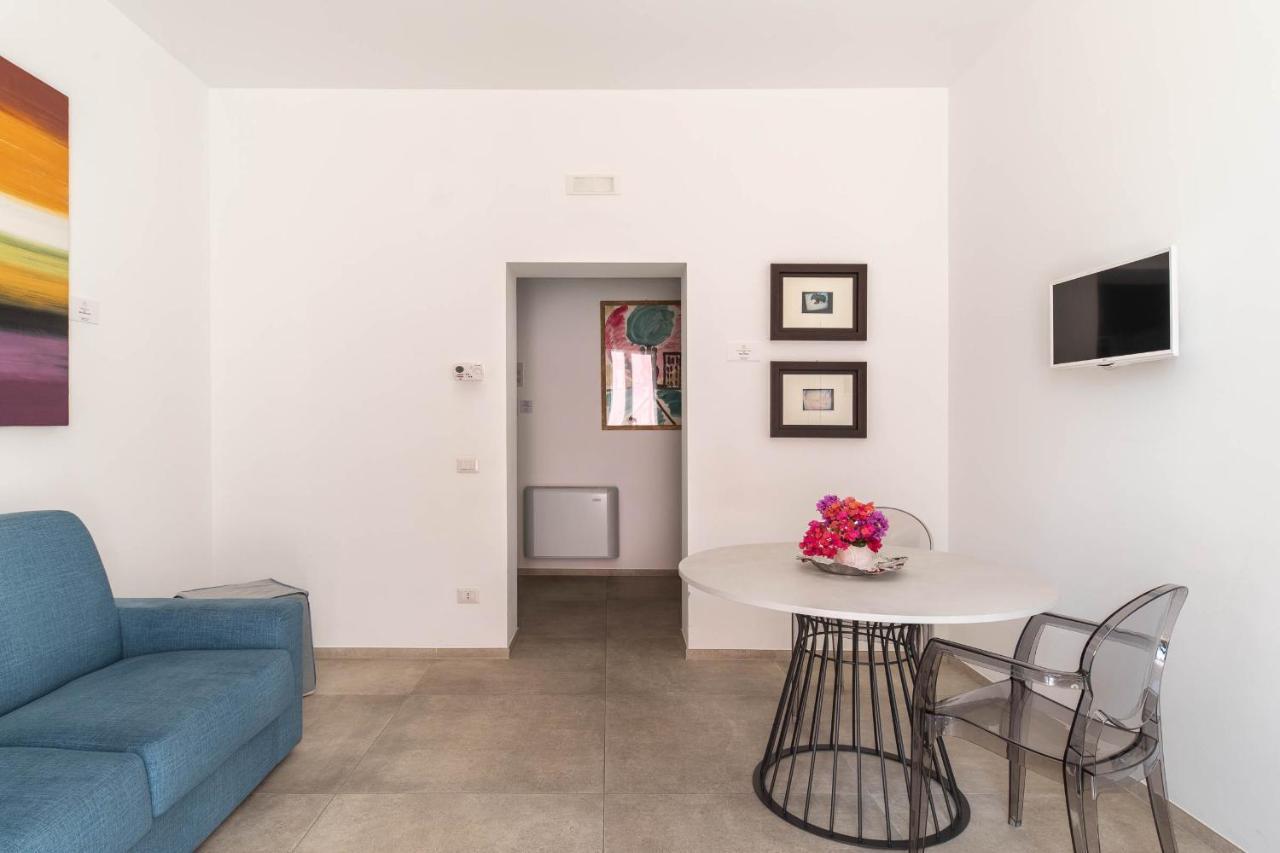 Palazzo Novecento Bed & Breakfast Полиняно а Маре Екстериор снимка